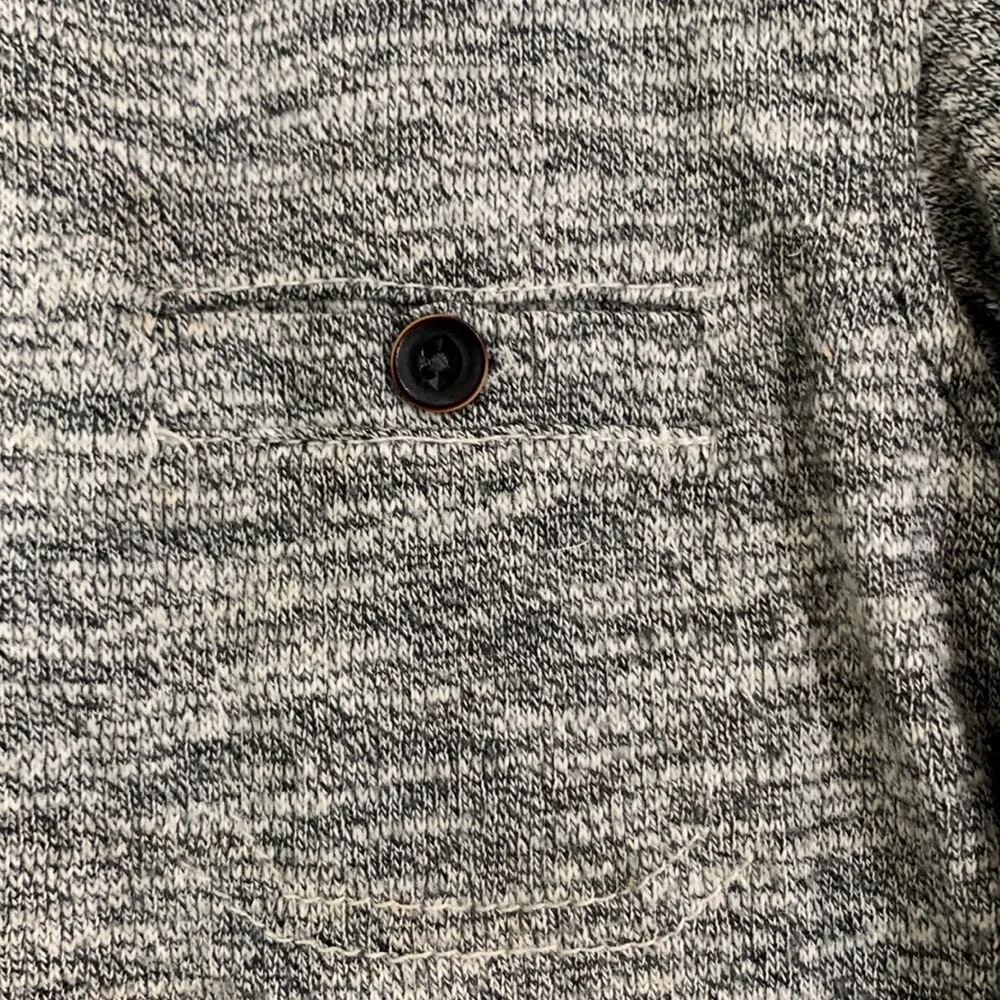 Little boys Oshkosh size 18 months gray shirt.